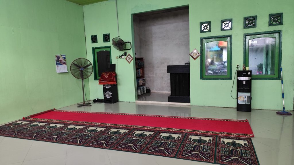 Panti Asuhan Alhaq Bontang (12)
